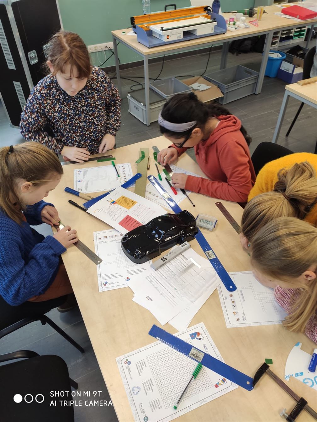 Leerlingen 5LA (juf Hanne/sofie) techniek en wetenschap