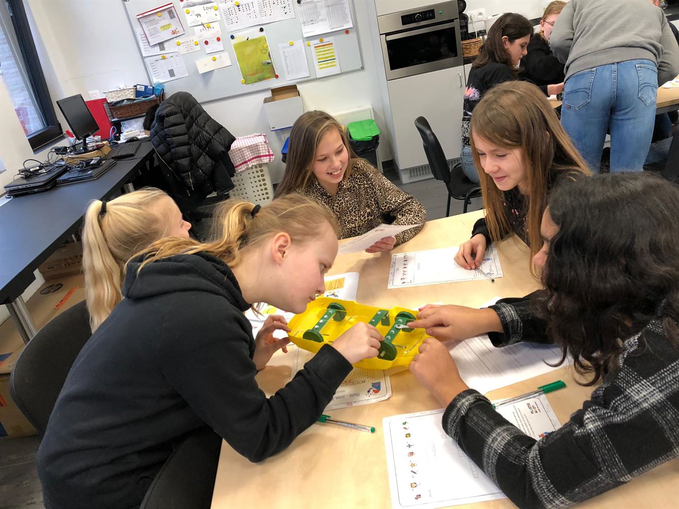 Wetenschap en techniek leerlingen 6LC (Juf Kristien)