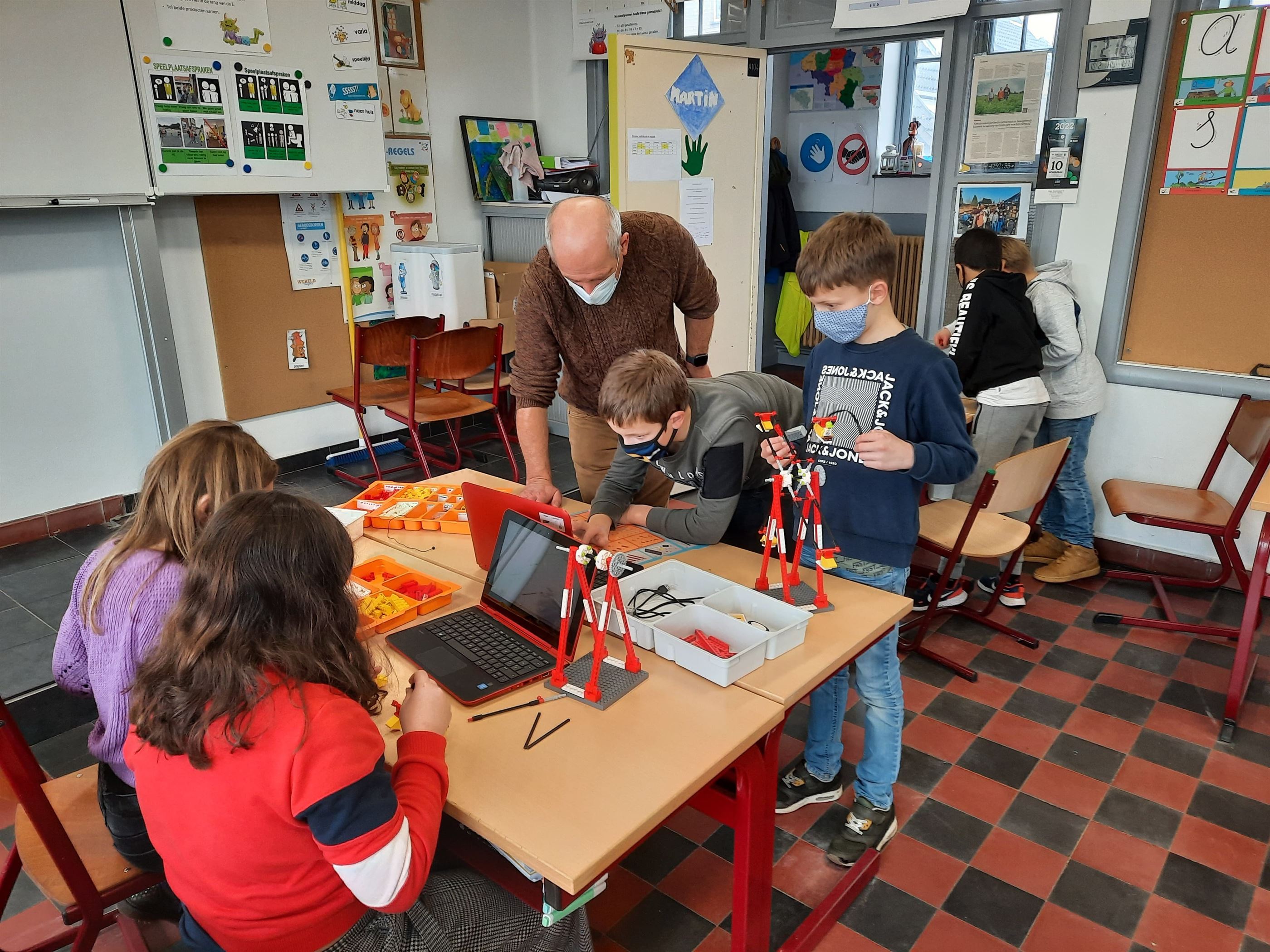 Lego education klas 4LB meester Martin